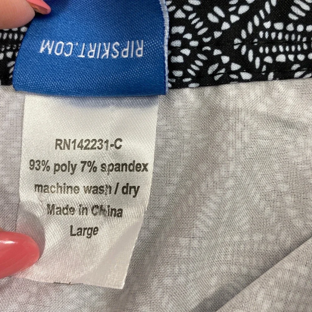 RipSkirt Wrap Skirt Womens Large Blue White Geo Print Travel Beach Resort Vaca‎